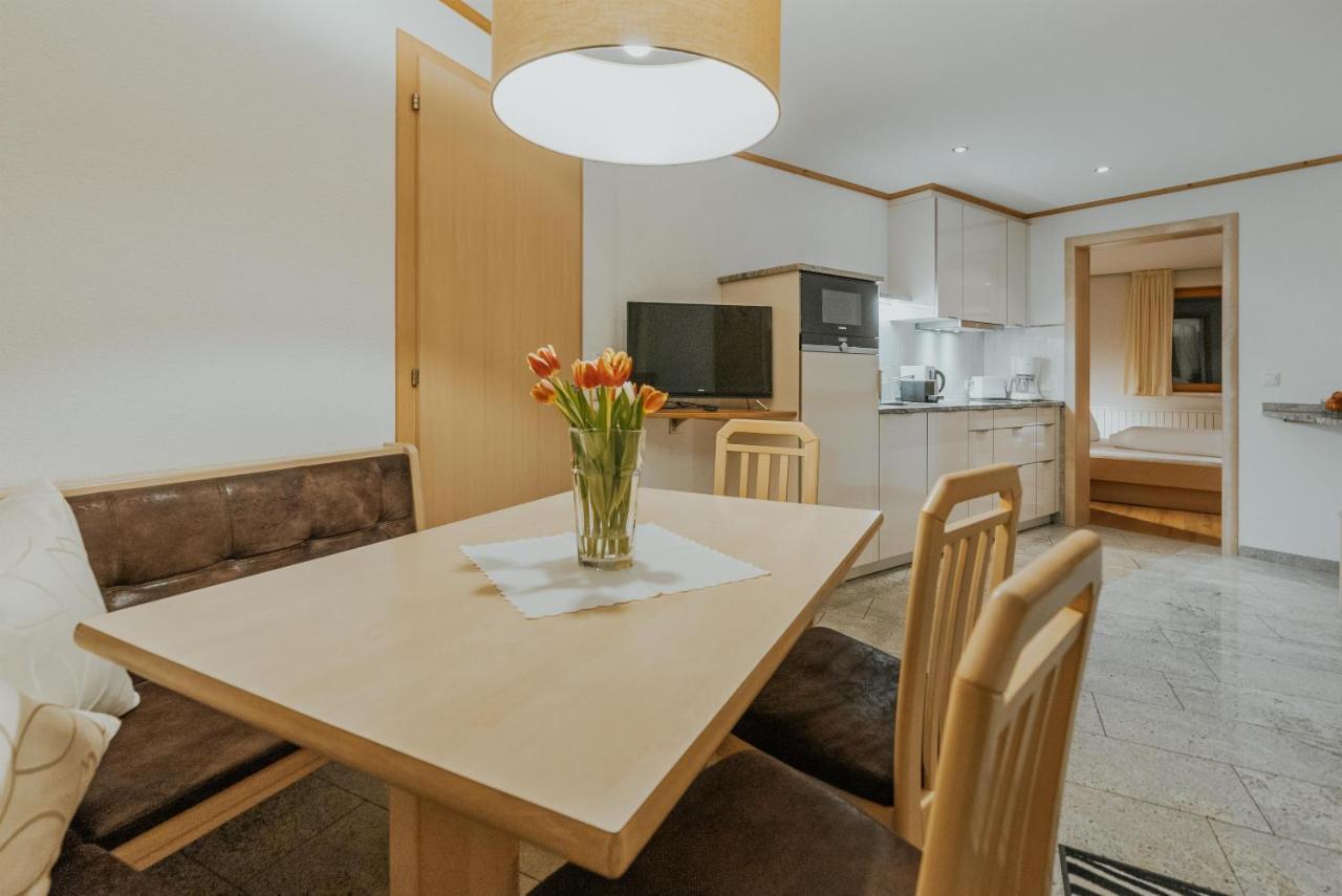 Wittwerhus Apartment Gaschurn Ngoại thất bức ảnh